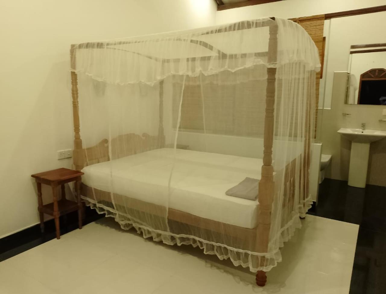 Skywalker Guest House Weligama Eksteriør bilde