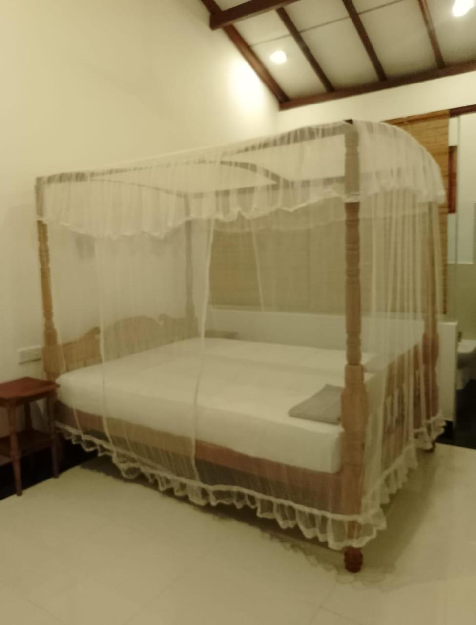 Skywalker Guest House Weligama Eksteriør bilde