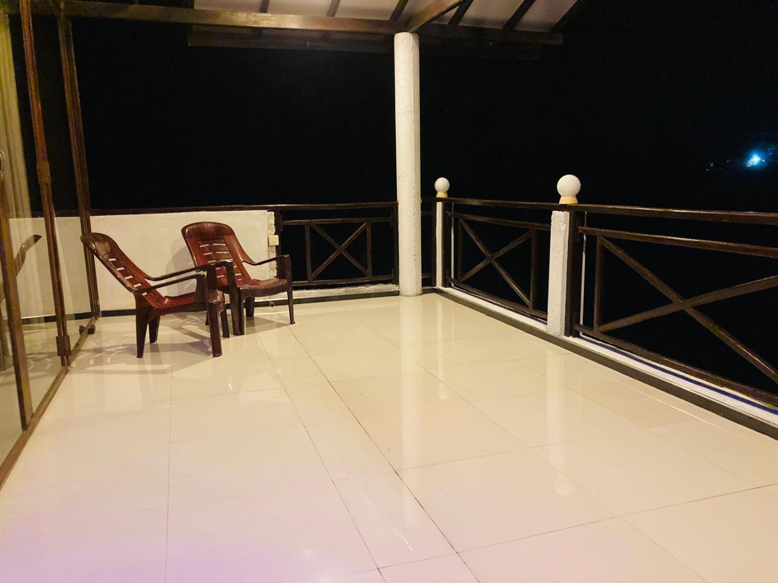 Skywalker Guest House Weligama Eksteriør bilde