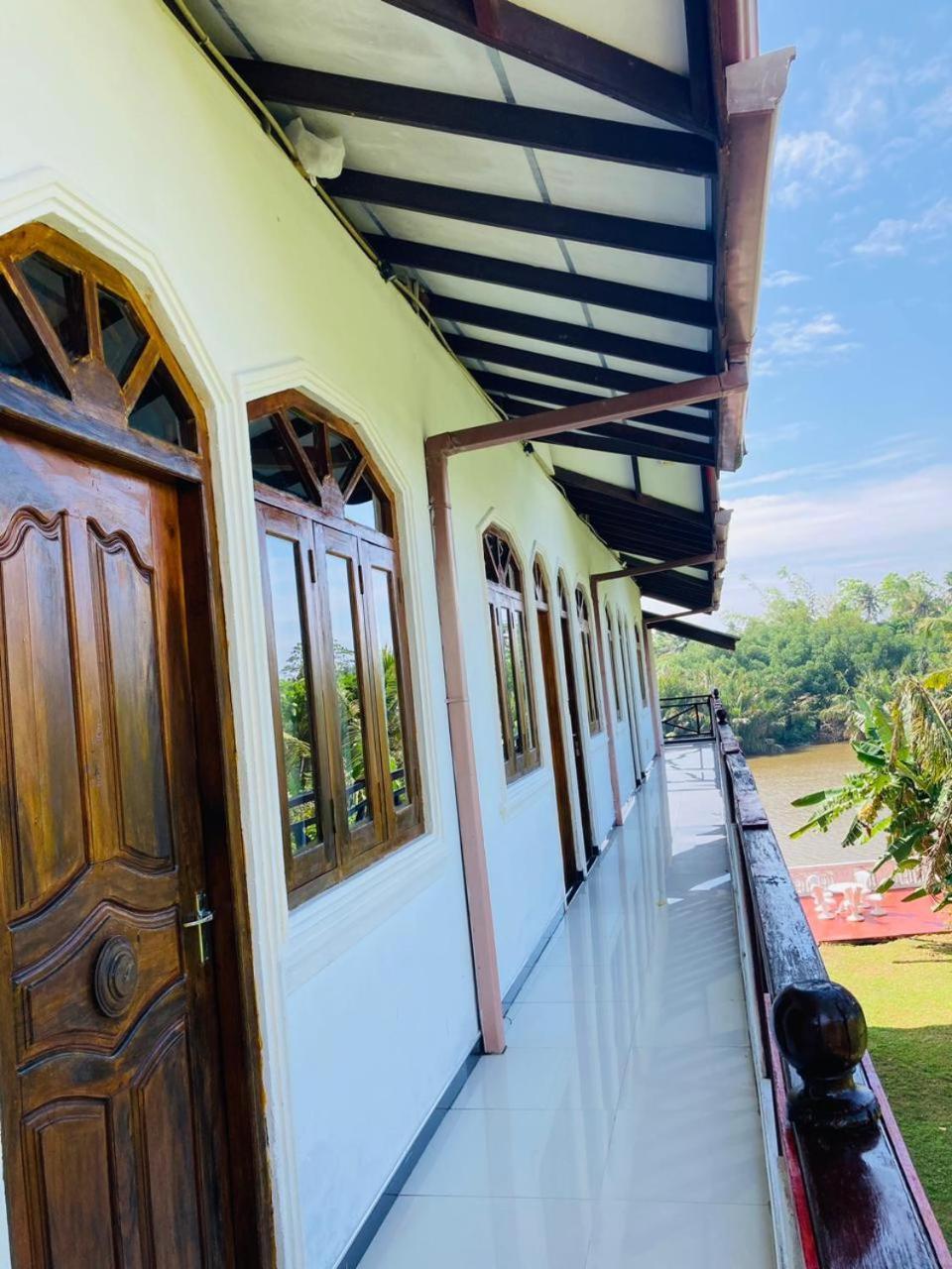 Skywalker Guest House Weligama Eksteriør bilde