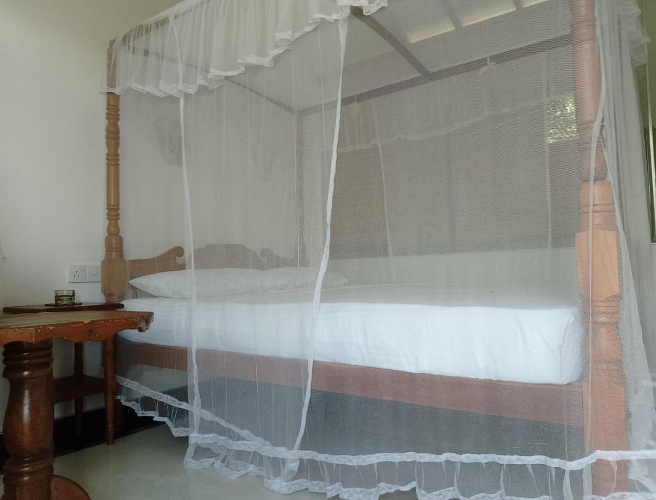 Skywalker Guest House Weligama Eksteriør bilde