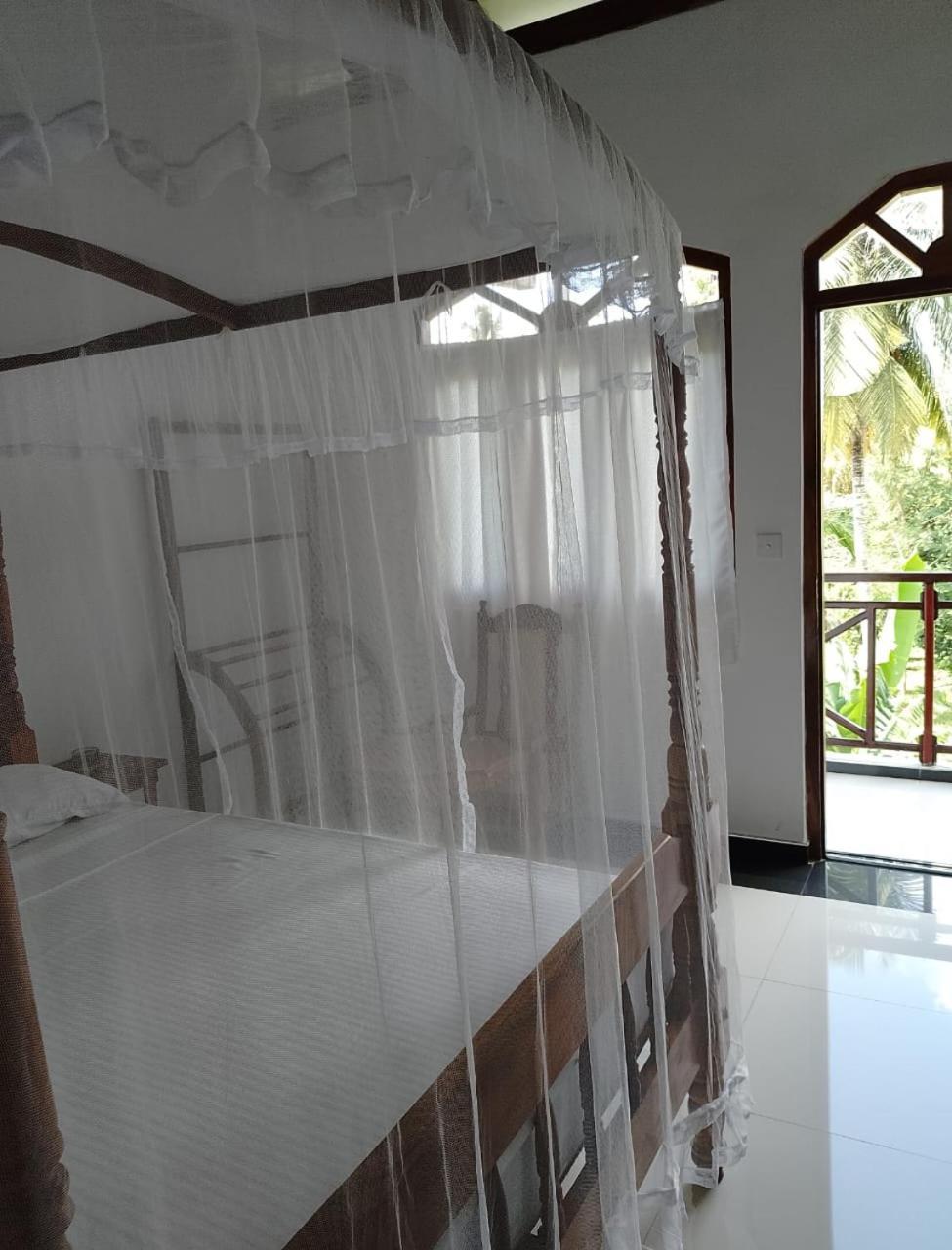 Skywalker Guest House Weligama Eksteriør bilde