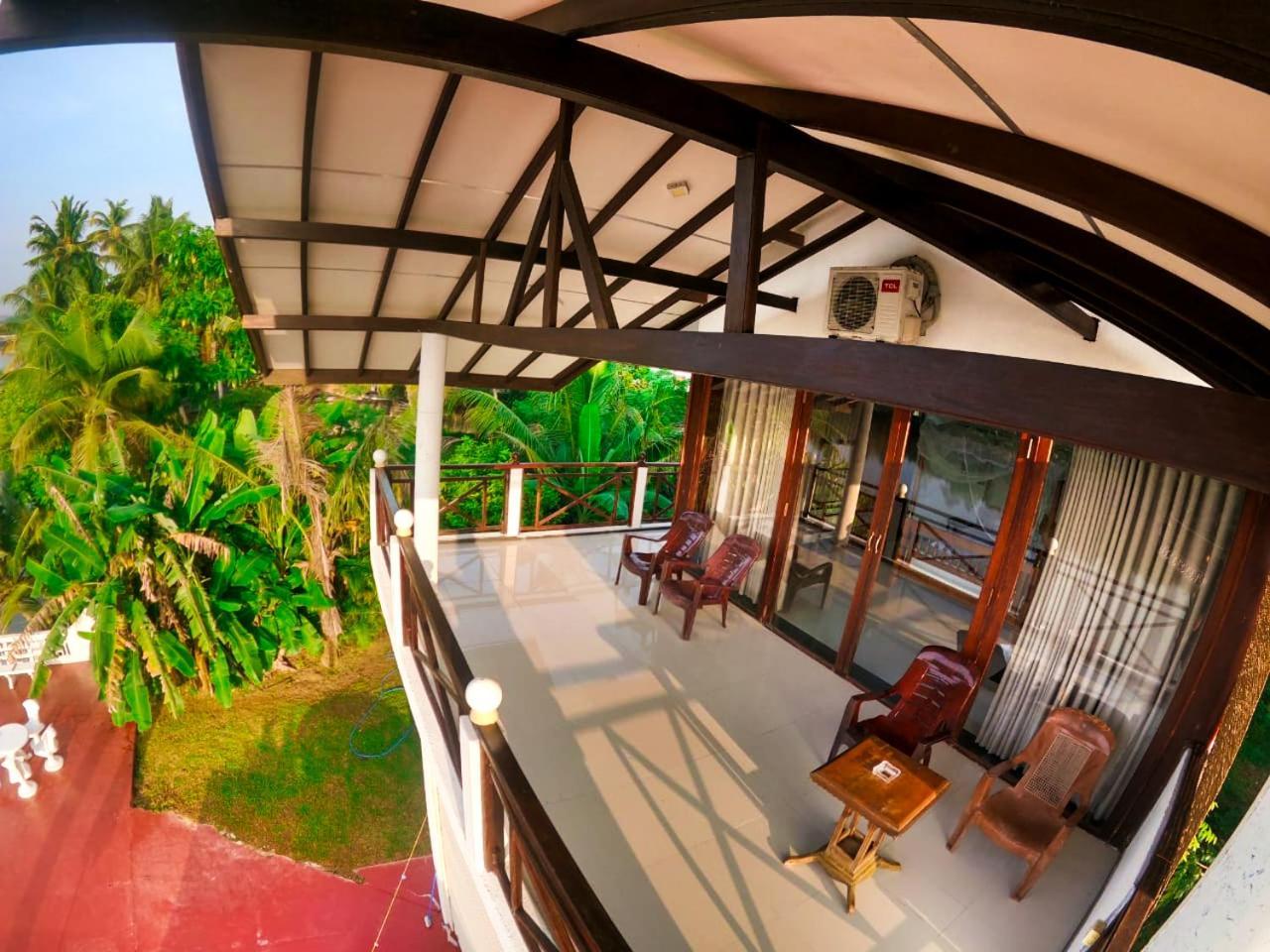 Skywalker Guest House Weligama Eksteriør bilde